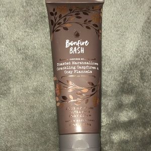 NWT🔥Bonfire Bash Ultra Shea Body Cream🔥